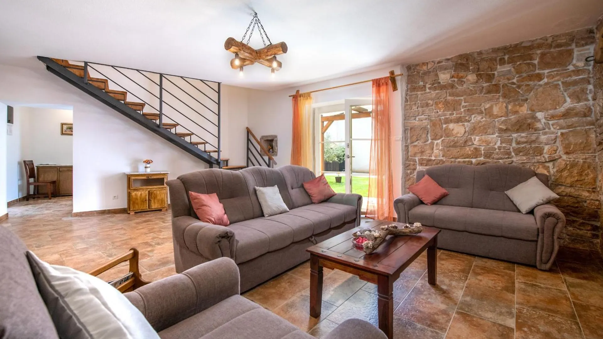 Villa Katja Near Pula With Whirlpool Only 3 Km From The Beach Krnica 0*,