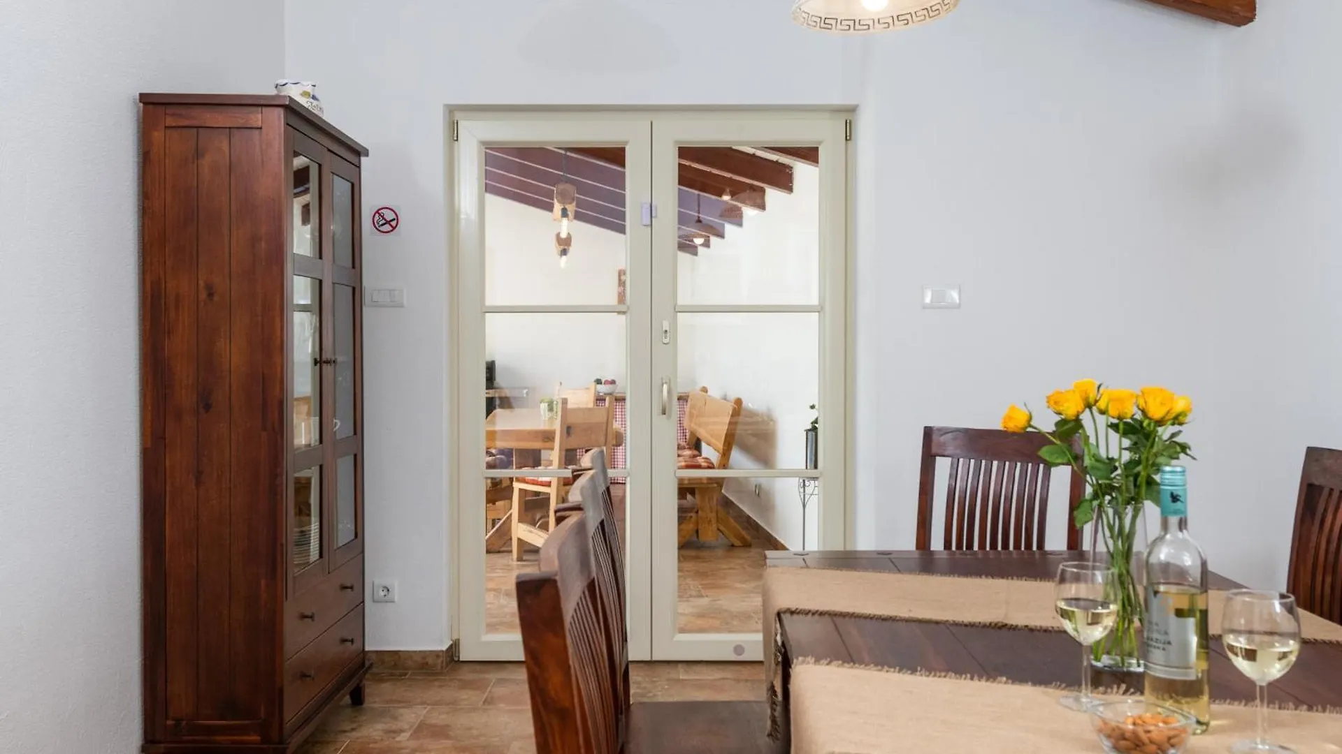 Villa Katja Near Pula With Whirlpool Only 3 Km From The Beach Krnica