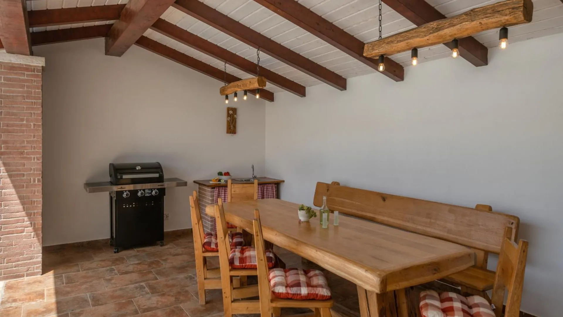 Villa Katja Near Pula With Whirlpool Only 3 Km From The Beach Krnica